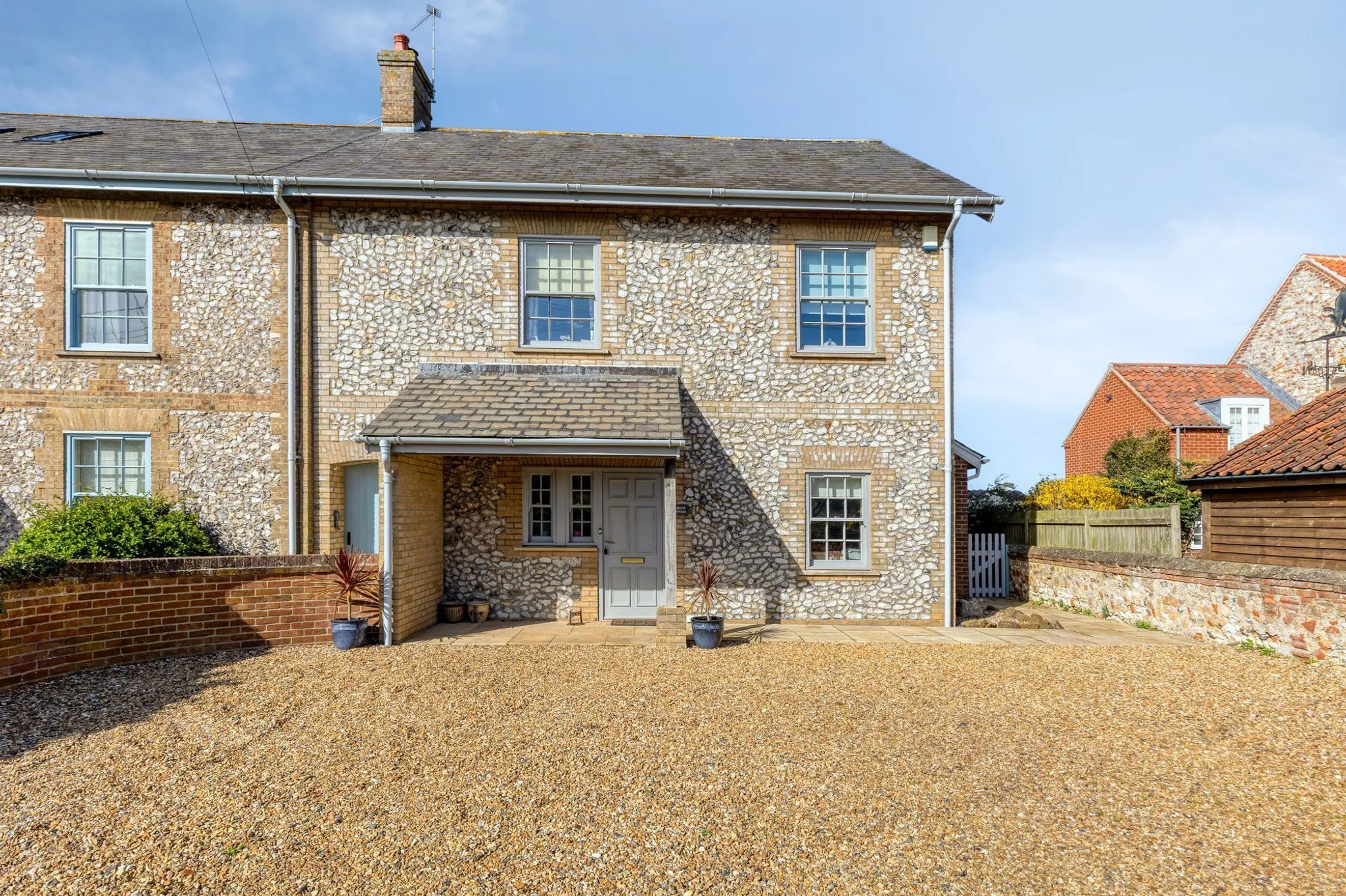 A Serene Retreat With Sunlit Gardens And Ever-Changing Coastal Views In Titchwell