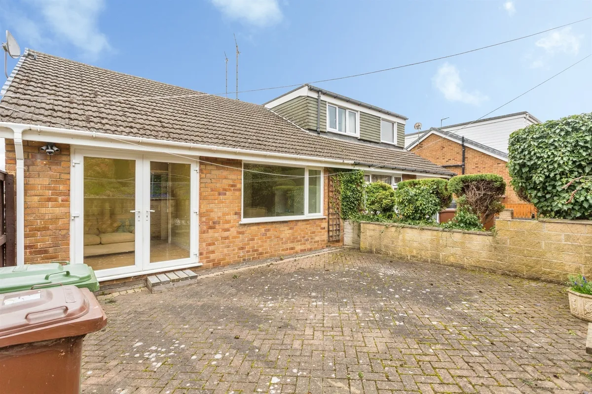 Cherry Tree Road, Walton, Wakefield