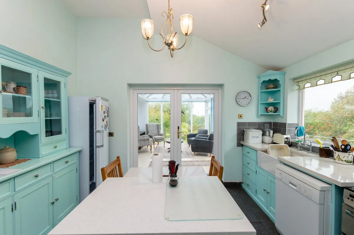 Clynnog Road, Aberdesach, Caernarfon, Gwynedd, LL54