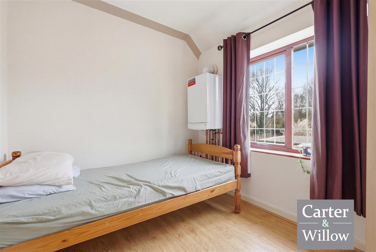 Neasham Road, Dagenham, Essex Image 13