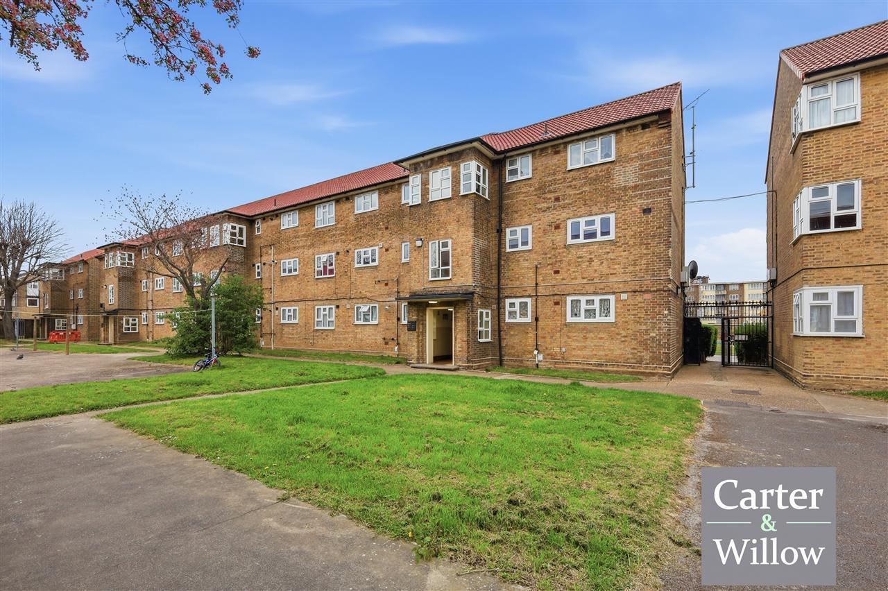 Stansgate Road, Dagenham, Essex Image 1