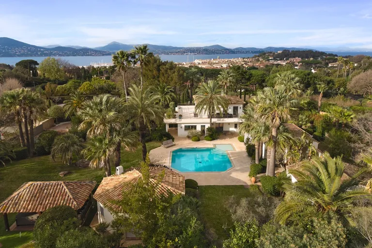 Saint-Tropez, 83990, France