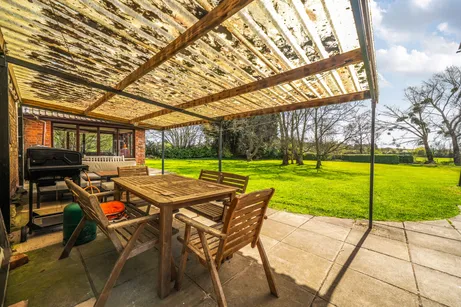 Featherbed Lane, Oldbury-On-Severn, BS35