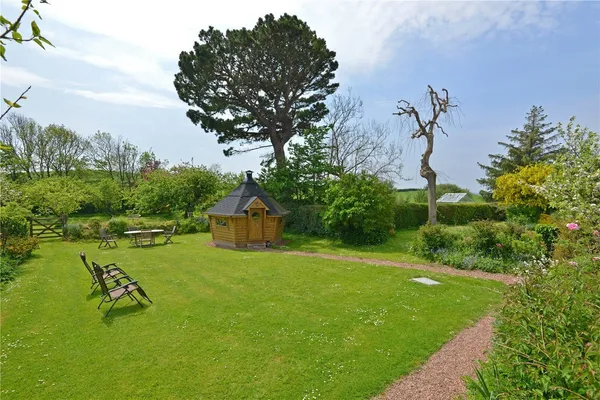 Eastleigh, Bideford, EX39 photo 22