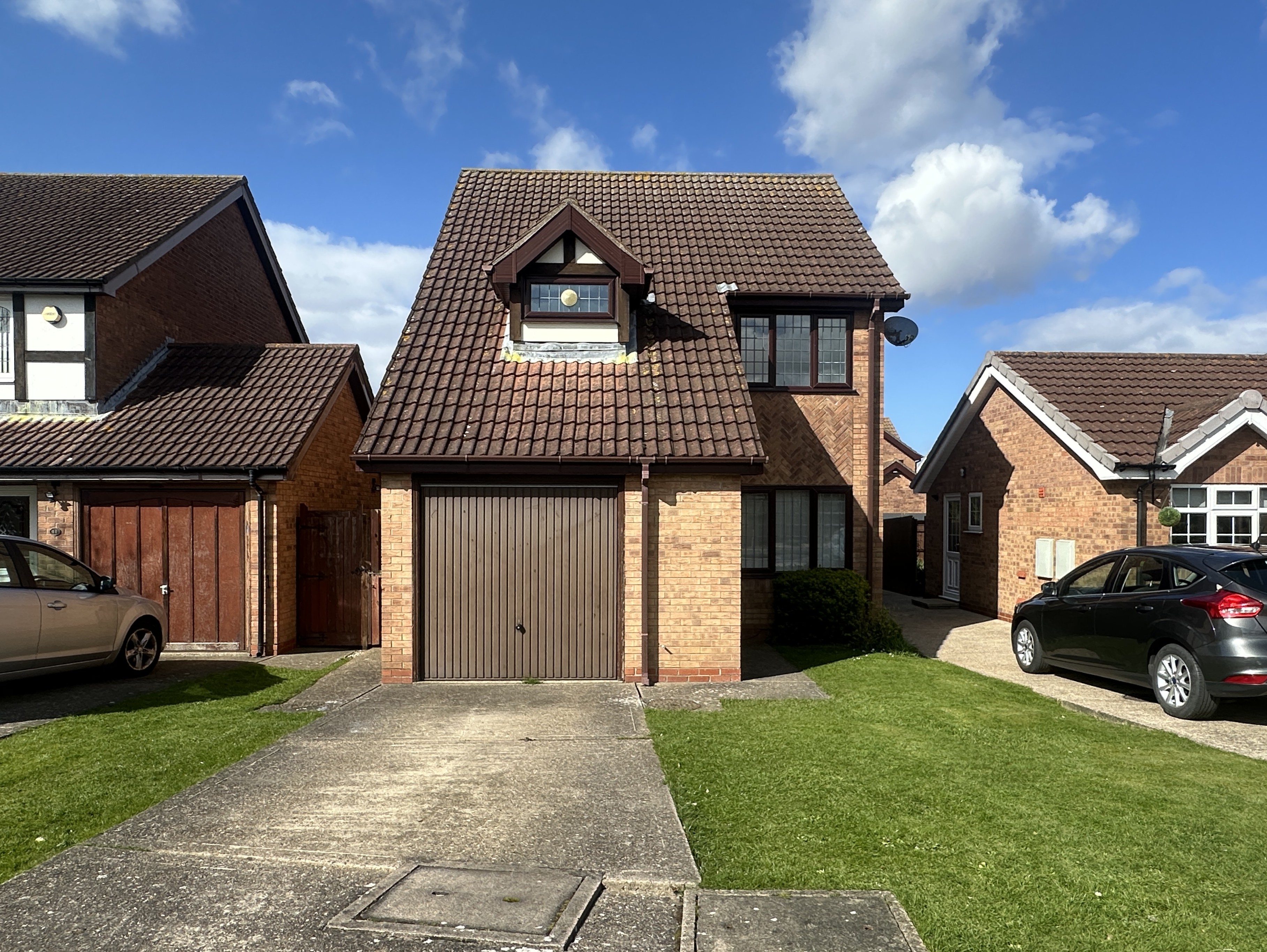 Wheatfield Drive, Waltham, Grimsby, DN37 0XT Image 1