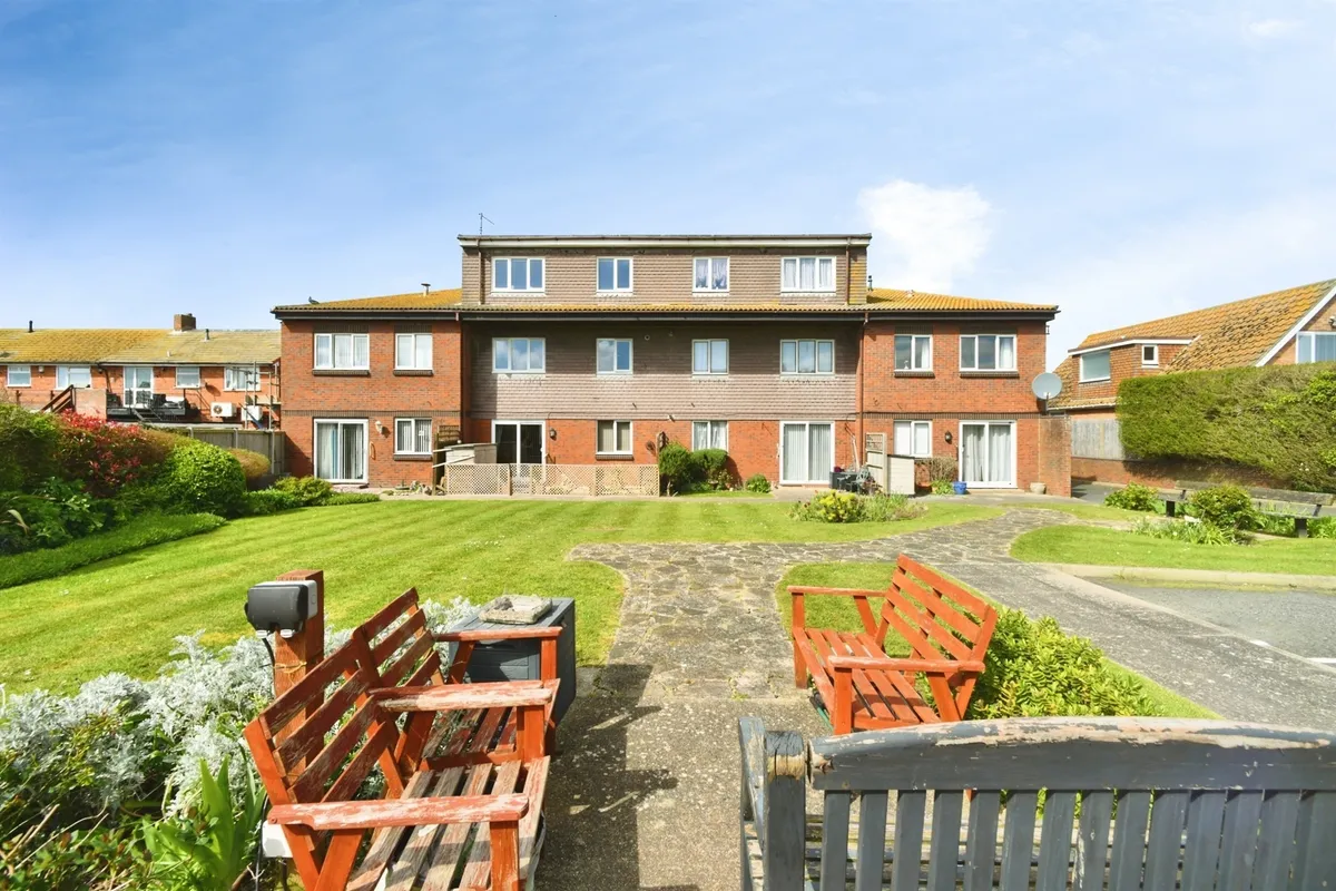 Central Avenue, Telscombe Cliffs, Peacehaven