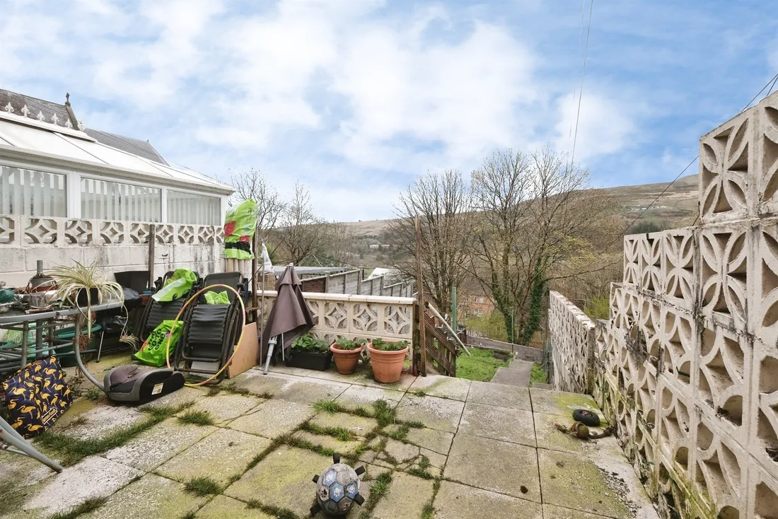 Property photo 11