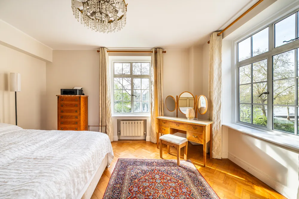 42 Cheyne Walk, London, SW3