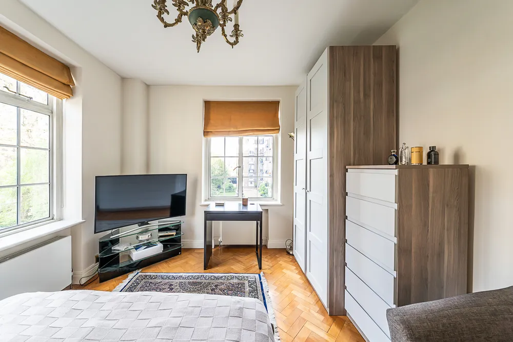 42 Cheyne Walk, London, SW3