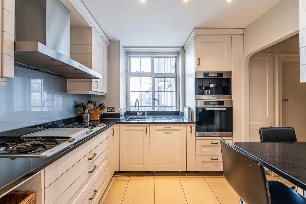 42 Cheyne Walk, London, SW3