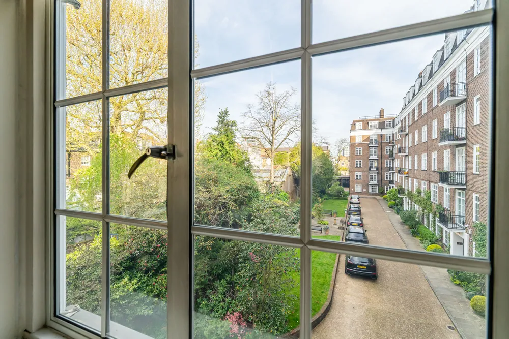 42 Cheyne Walk, London, SW3