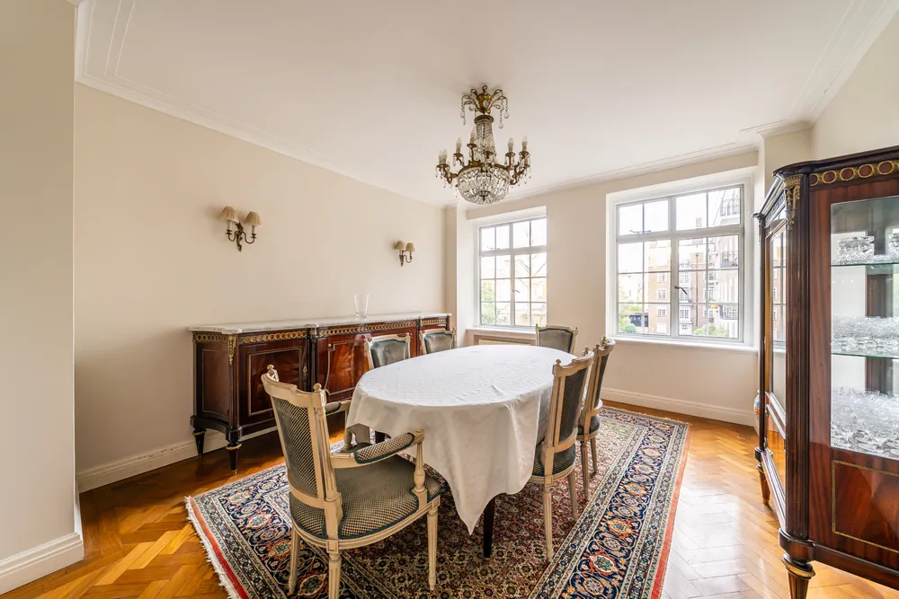 42 Cheyne Walk, London, SW3