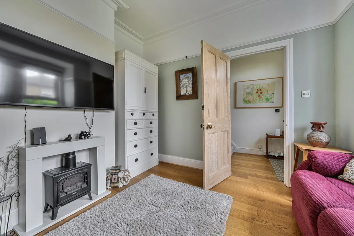 Victoria Road, New Barnet, EN4