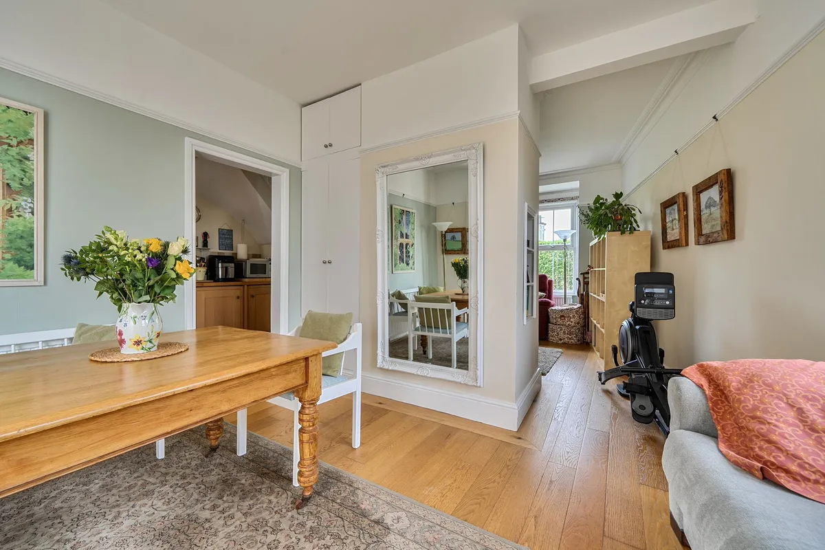 Victoria Road, New Barnet, EN4