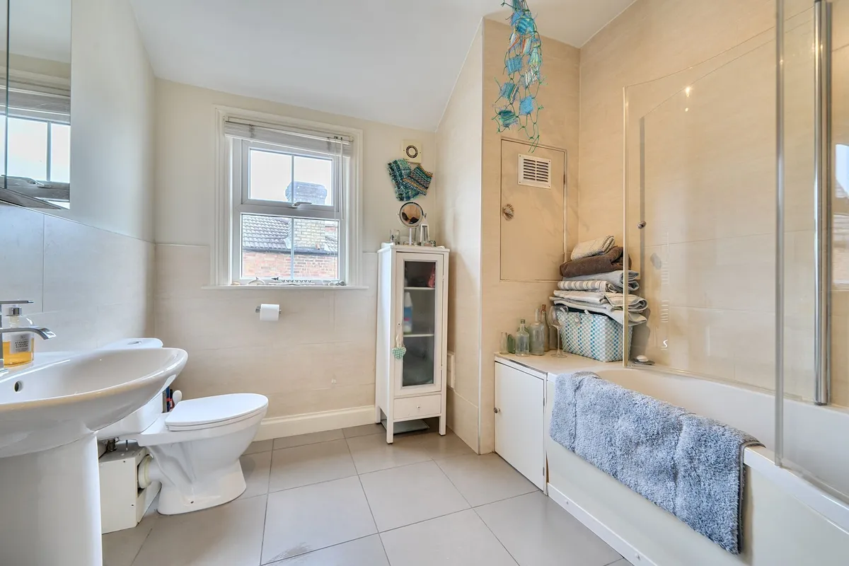 Victoria Road, New Barnet, EN4