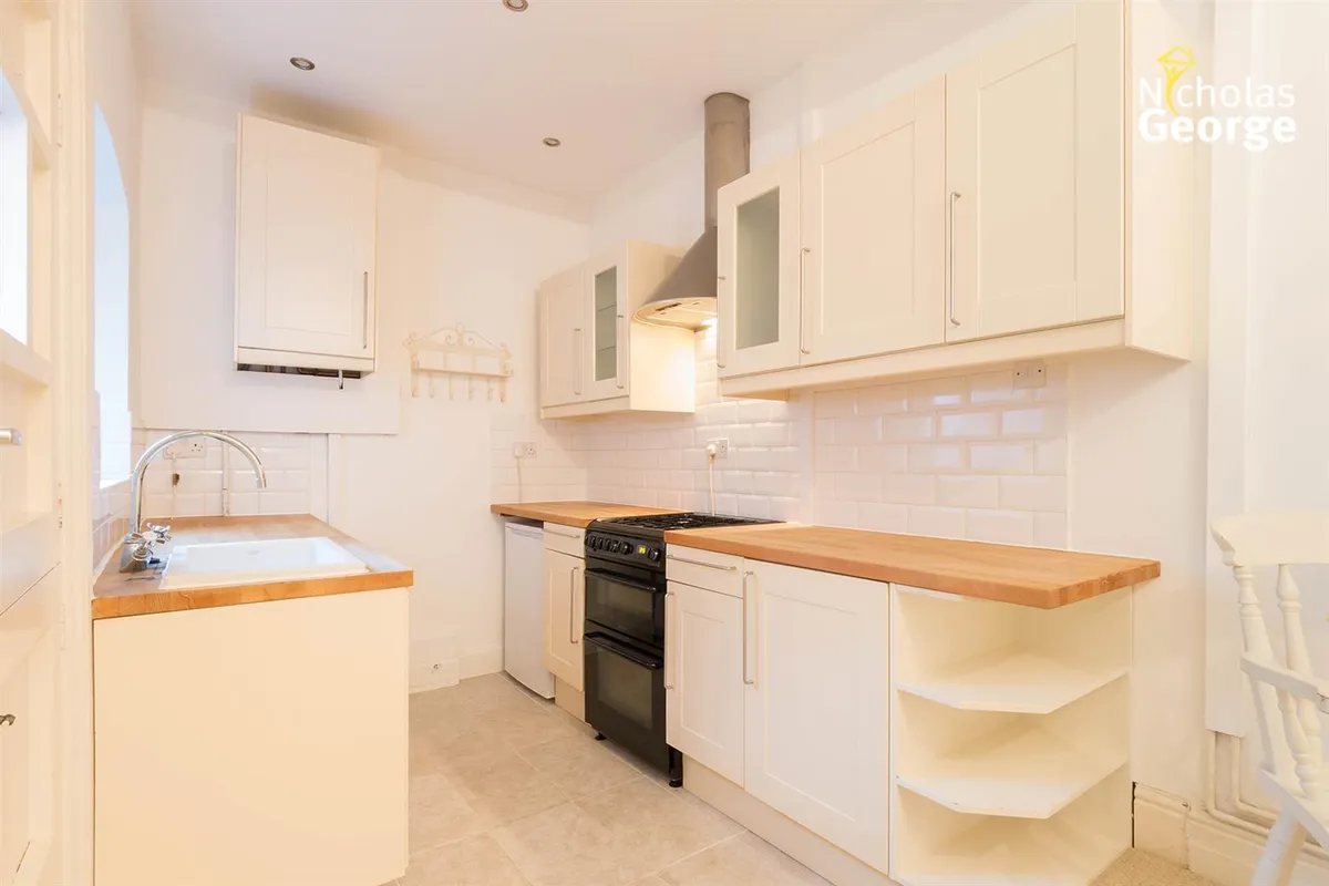 Holly Place, Selly Park, B29 7LZ