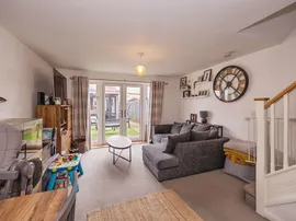 Down View Way, Clanfield, Waterlooville thumb 3