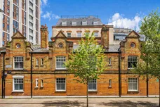 Newton Street, London
