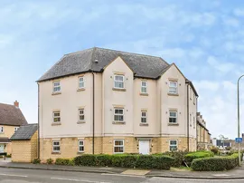 Woodford Way, Witney photo
