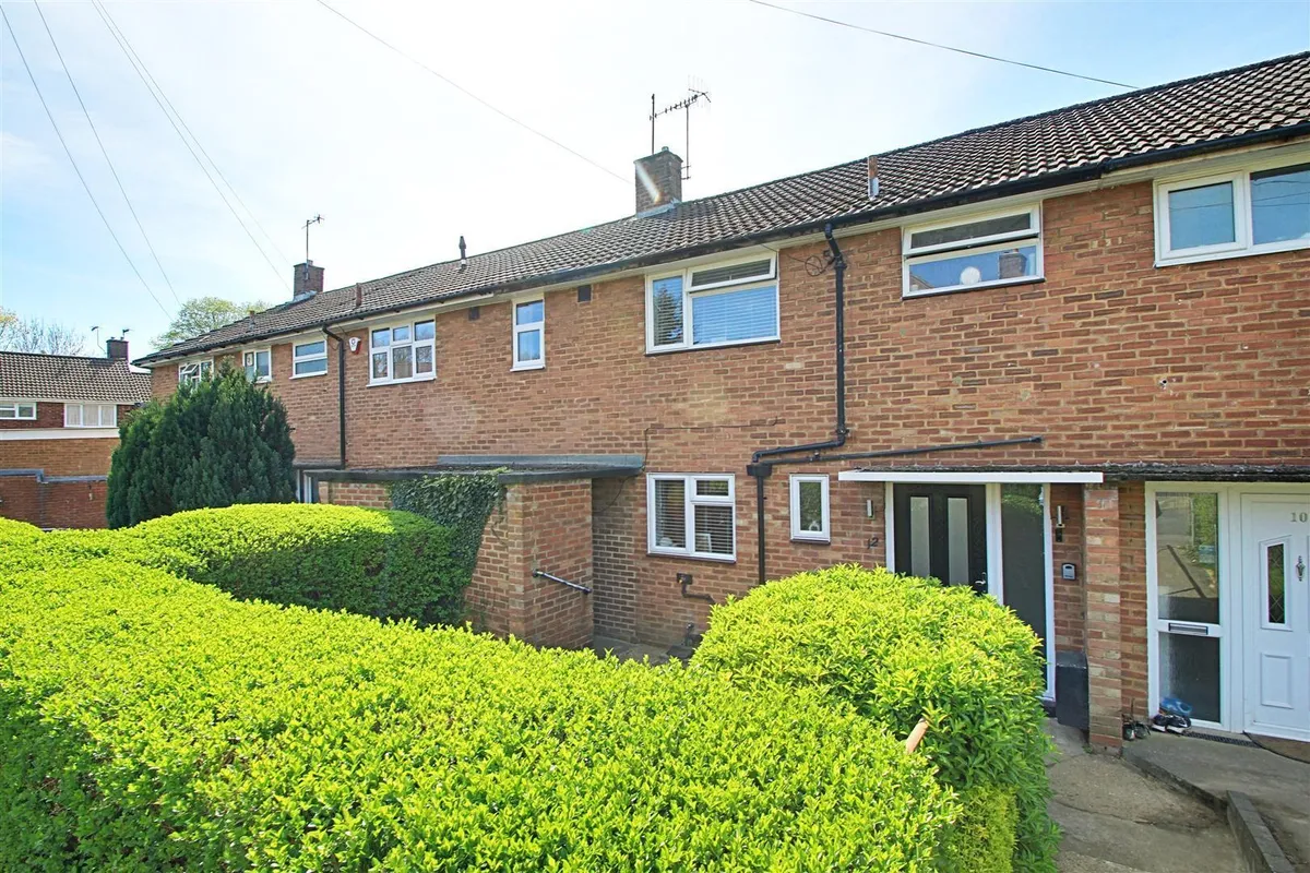 Pond Road, Hemel Hempstead