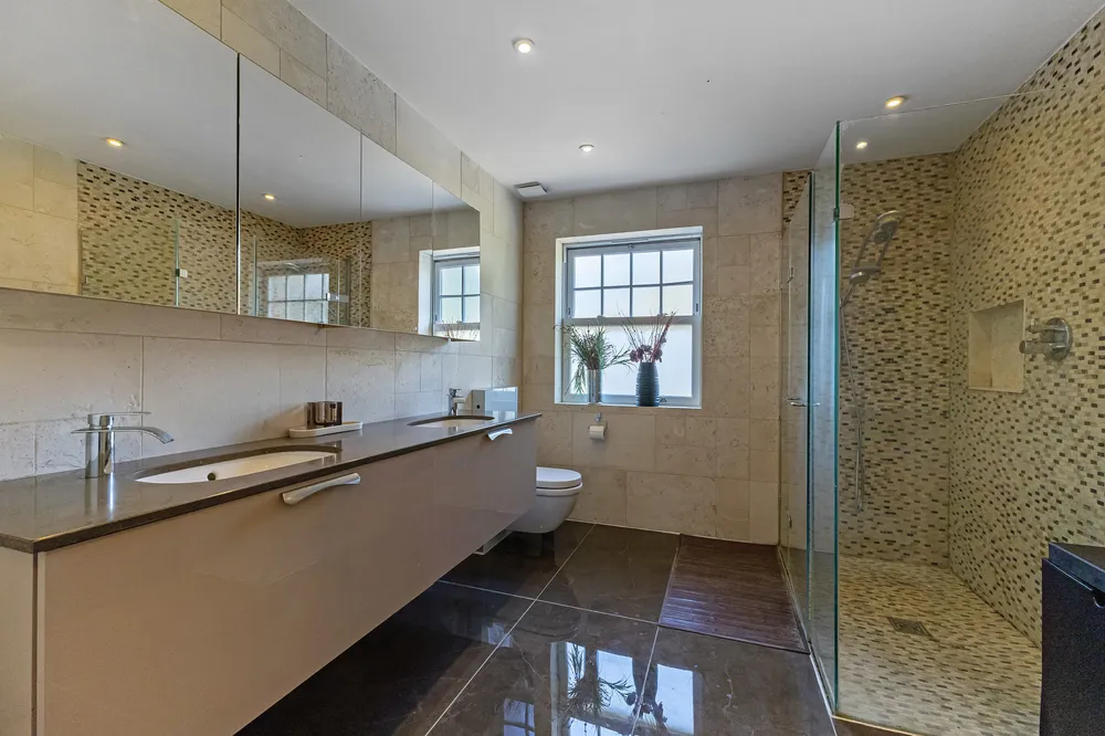 Valencia Road, Stanmore, HA7