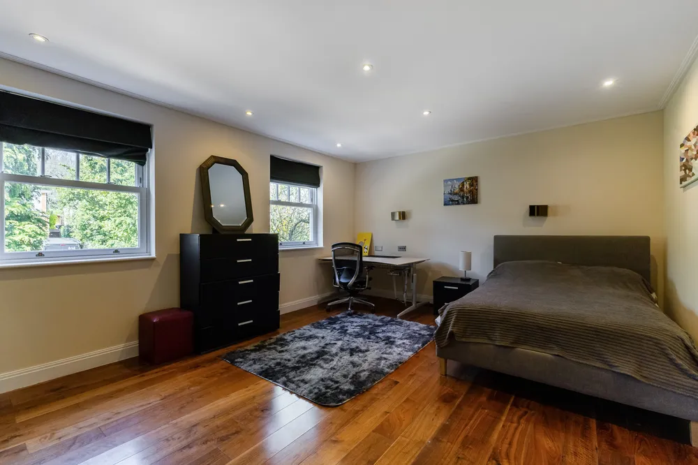 Valencia Road, Stanmore, HA7