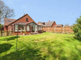 Warren Road, High Kelling, Holt photo