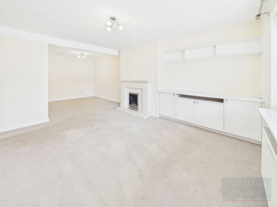 Oakfield Close, Great Glen, Leicestershire