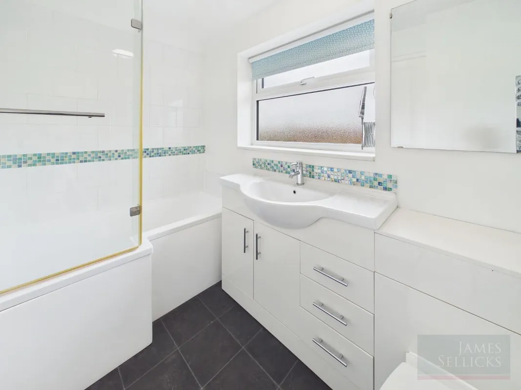 Oakfield Close, Great Glen, Leicestershire