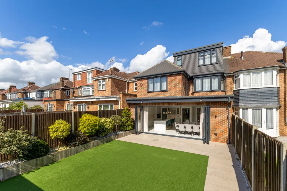 Wemborough Road, Stanmore, HA7
