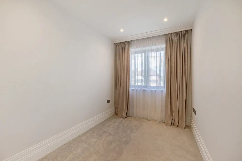 Wemborough Road, Stanmore, HA7