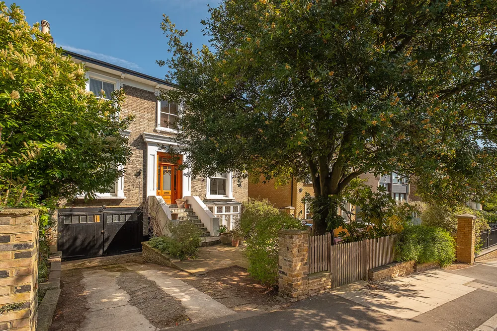 Spencer Hill, London, SW19