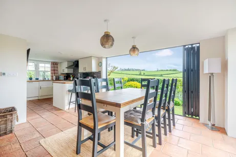 Catherine Hill, Olveston, BS35