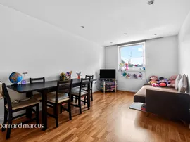 Oakhill Road, Sutton thumb 3