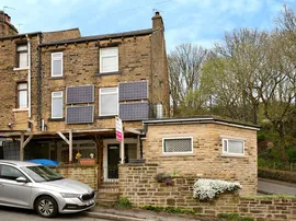 Copley Avenue, Pye Nest, Halifax thumb 2