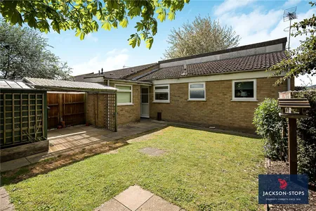 Laureate Gardens, Newmarket, CB8