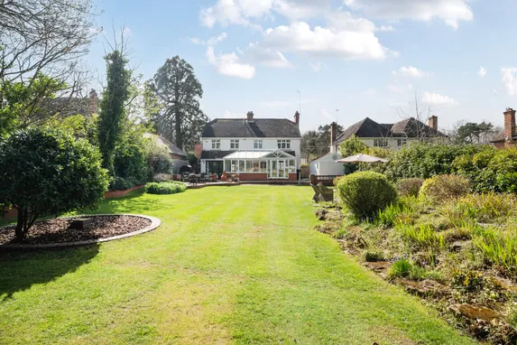 Kings Road, Fleet, GU51