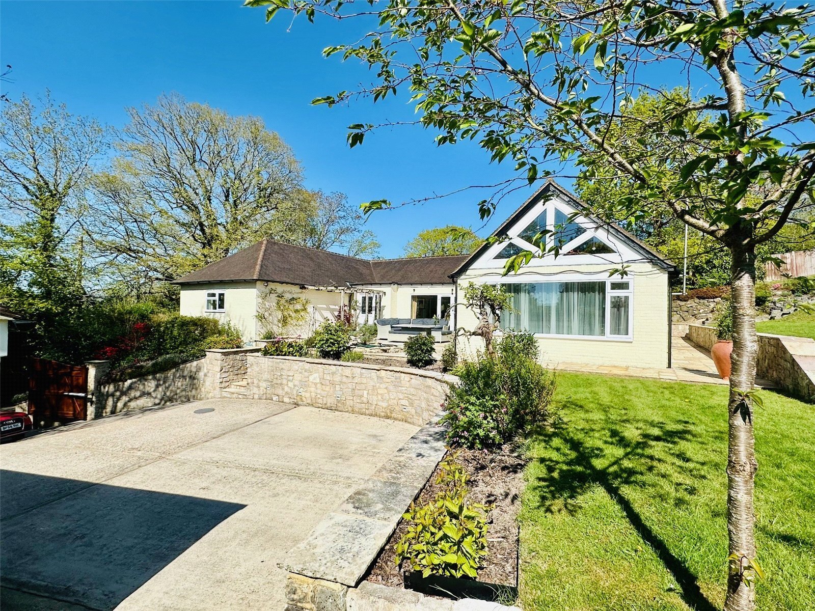 Church Road, Buxted, Uckfield, East Sussex, TN22 Image 1