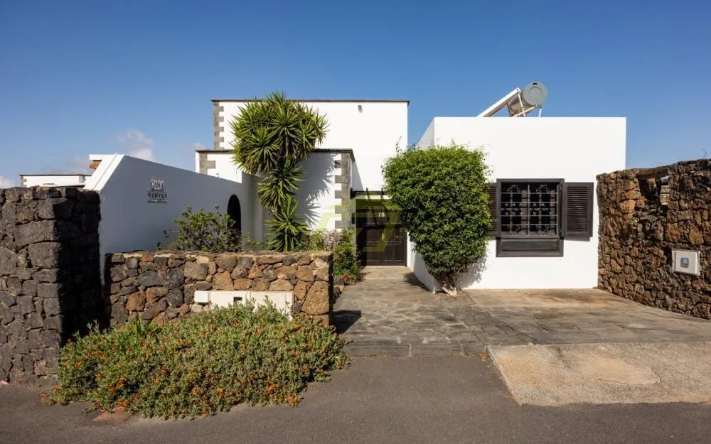 View image gallery of Lanzarote, Tias,