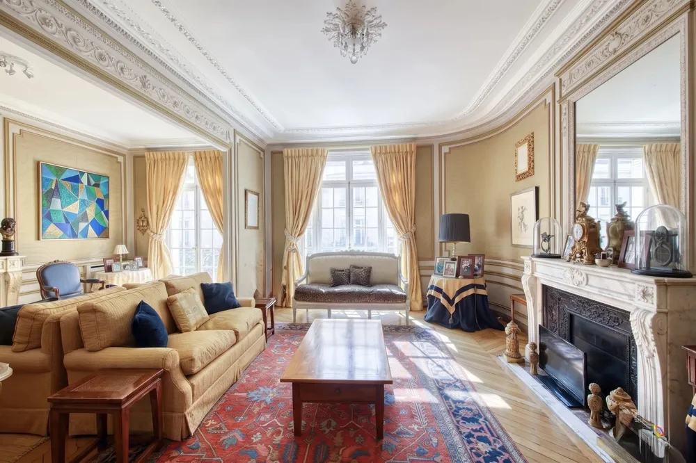 Paris 8th (Faubourg-du-Roule), 75008, France