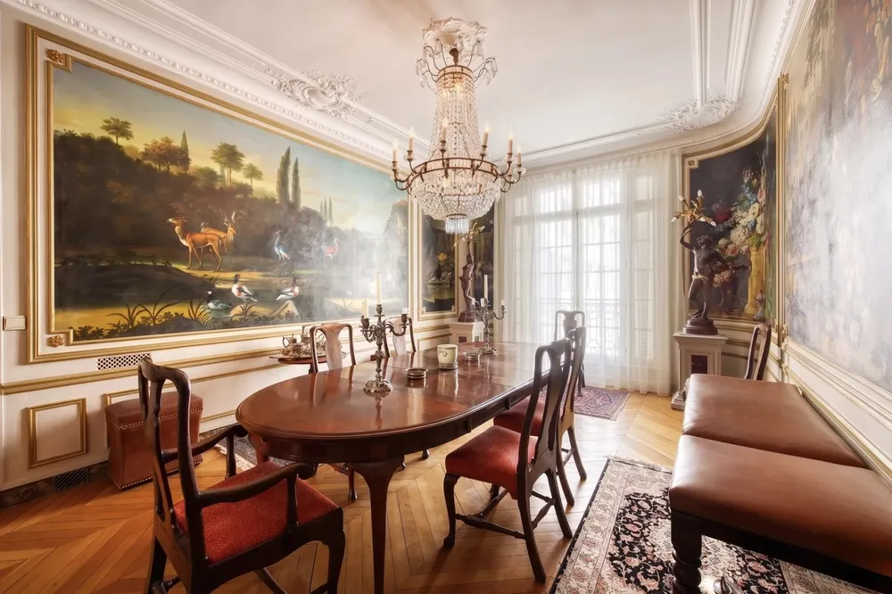 Paris 8th (Faubourg-du-Roule), 75008, France