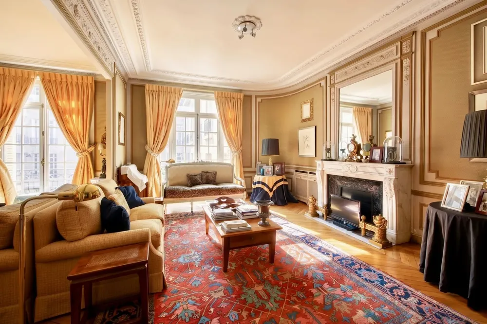 Paris 8th (Faubourg-du-Roule), 75008, France