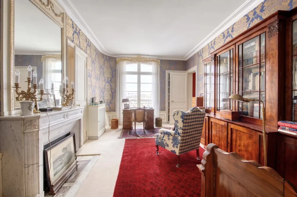 Paris 8th (Faubourg-du-Roule), 75008, France