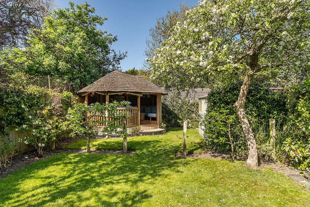 Marksbury Avenue, RICHMOND, TW9