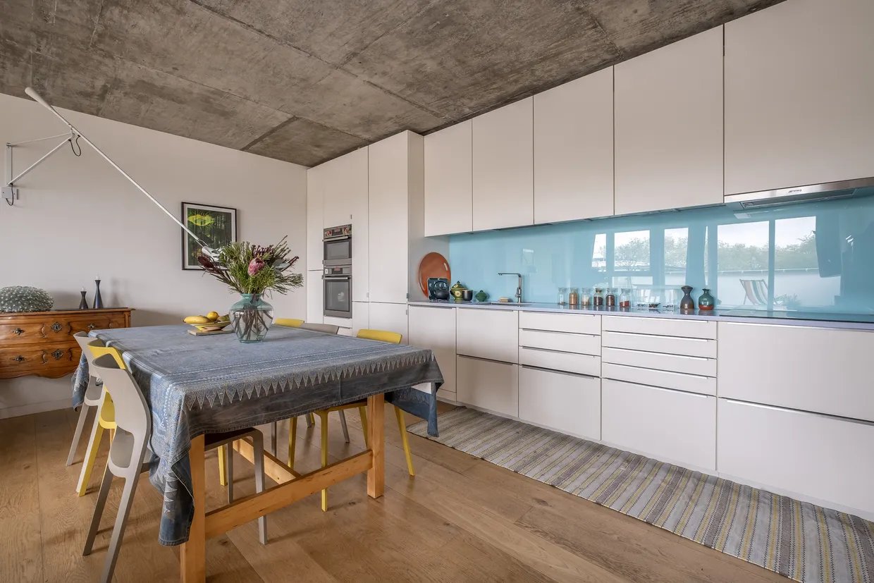 Point Pleasant, London, SW18 photo 7