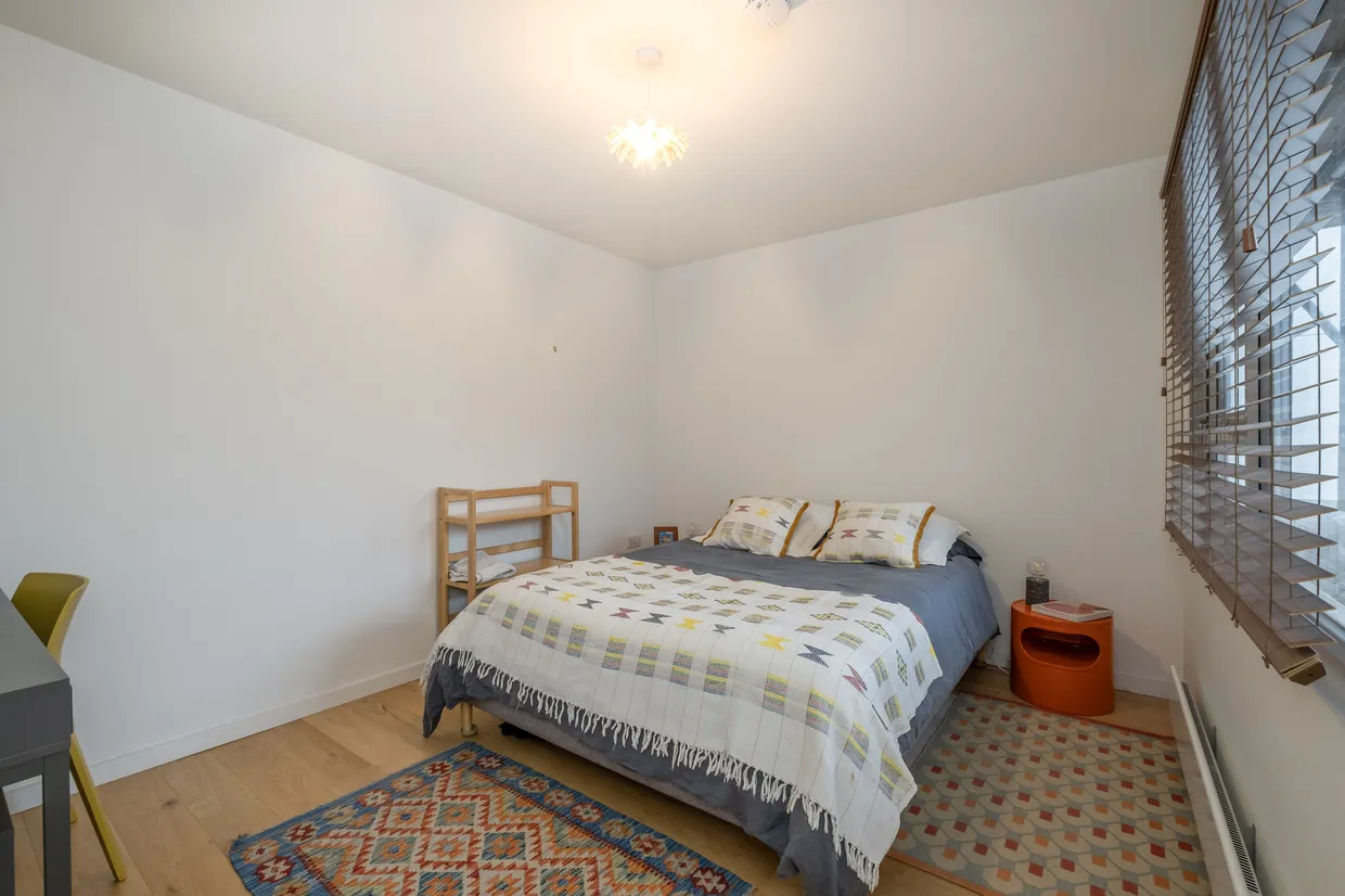 Point Pleasant, London, SW18 photo 13