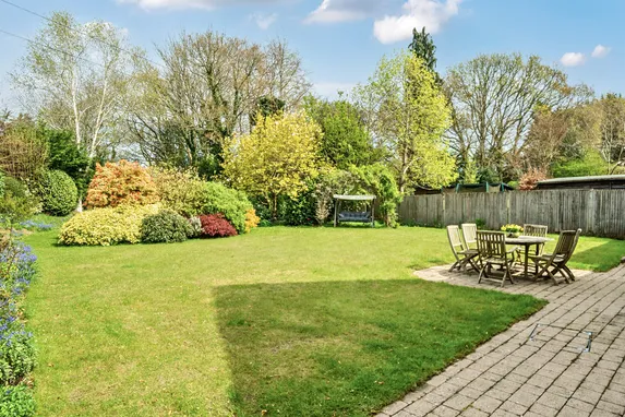 Hewshott Grove, Liphook, GU30