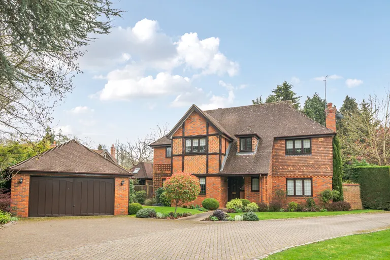 Beeches Park, Beaconsfield, HP9