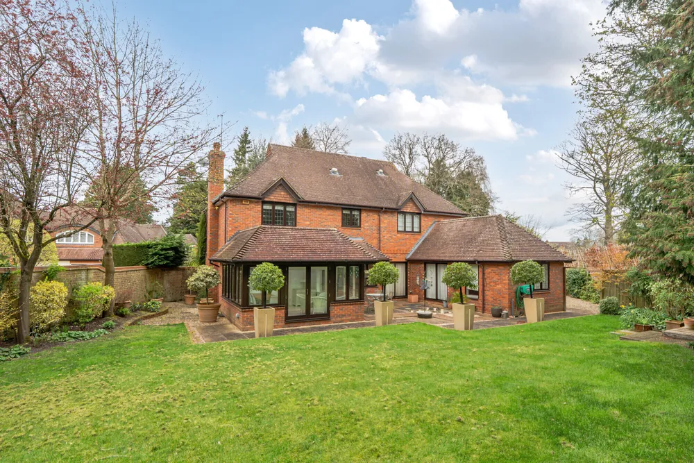Beeches Park, Beaconsfield, HP9