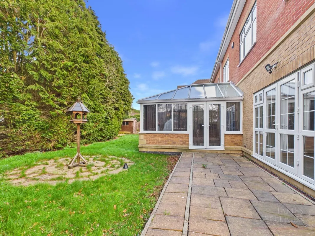 Manor Road, Oadby, Leicestershire